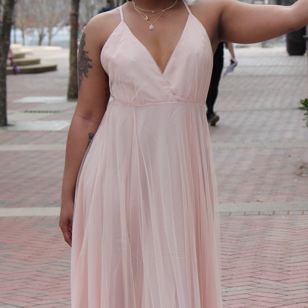 Dress. Size Medium